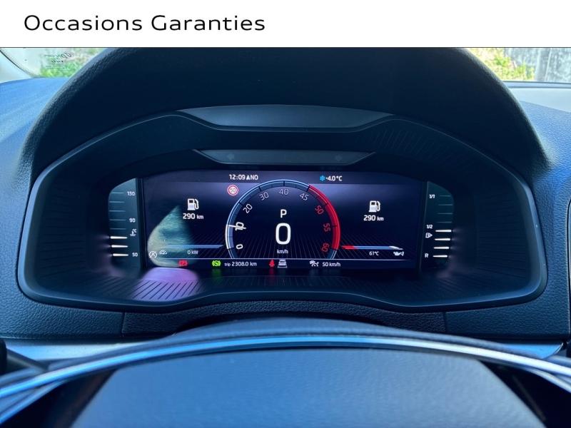 Voitures occasions ŠKODA KAROQ Business Clermont-Ferrand