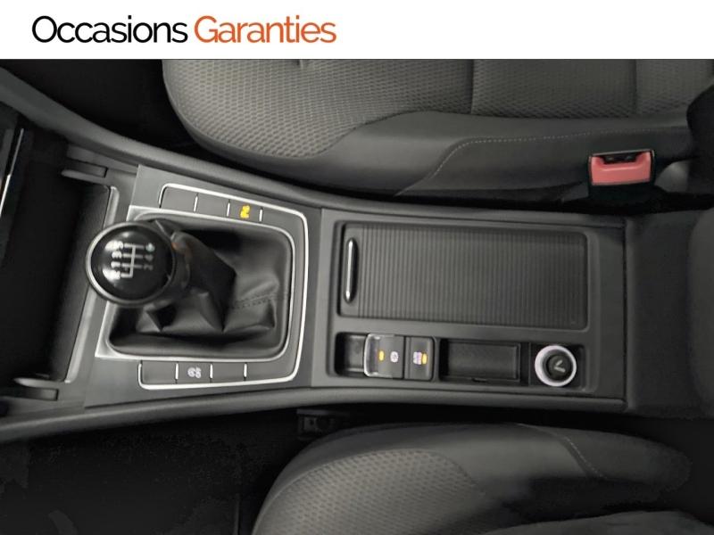 Voitures occasions VOLKSWAGEN GOLF Carat Clermont-Ferrand