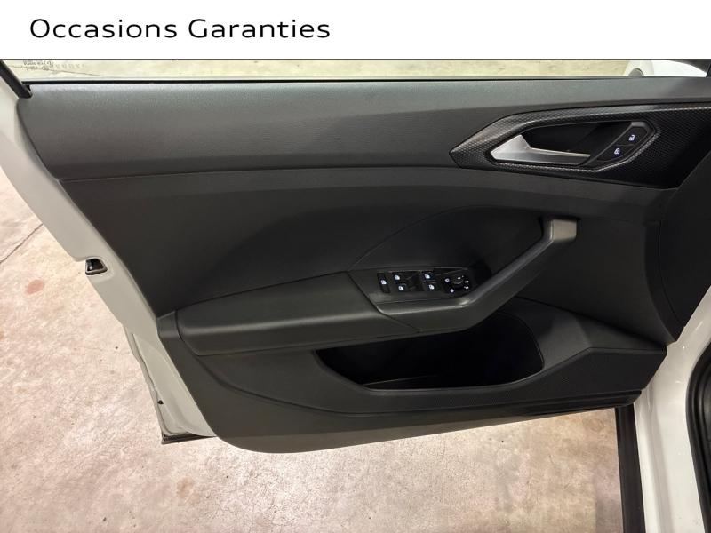 Voitures occasions VOLKSWAGEN T-CROSS Life Tech Clermont-Ferrand