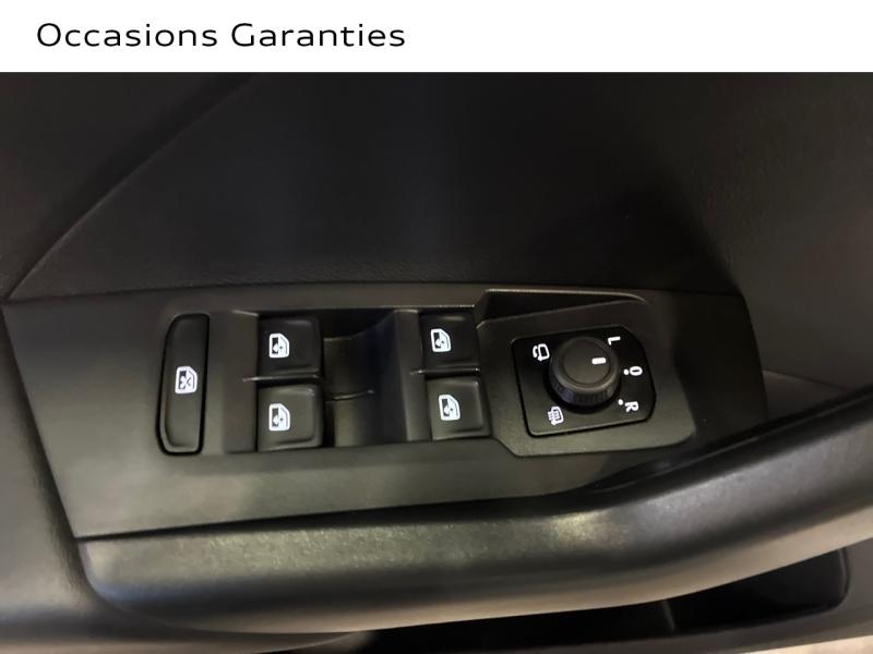 Voitures occasions VOLKSWAGEN T-CROSS Life Tech Clermont-Ferrand