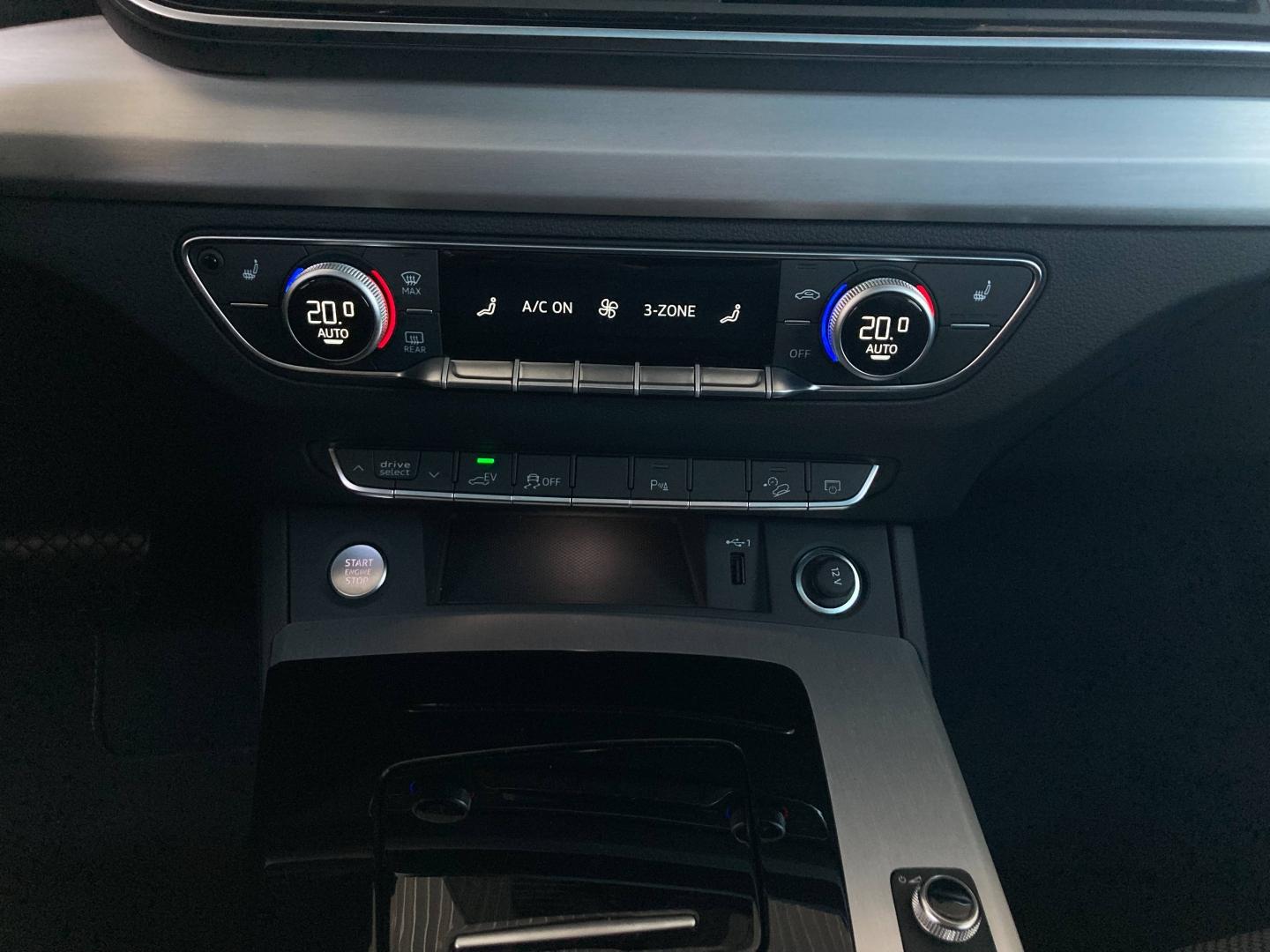 Voitures occasions Audi Q5 Sportback S line Clermont-Ferrand
