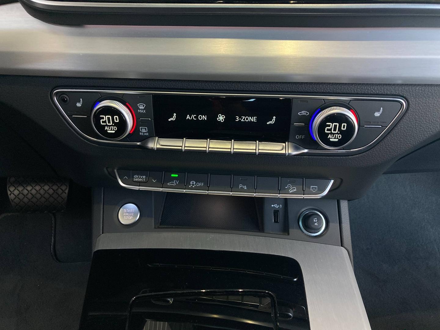 Voitures occasions Audi Q5 Sportback S line Clermont-Ferrand