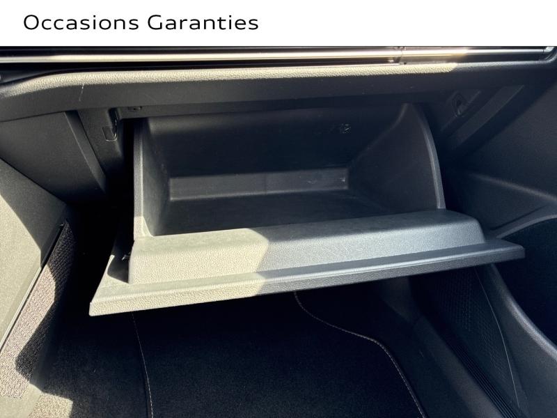 Voitures occasions VOLKSWAGEN GOLF Life Clermont-Ferrand