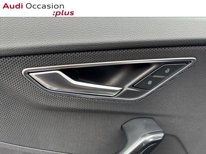 Voitures occasions Audi Q2 S line Plus Clermont-Ferrand