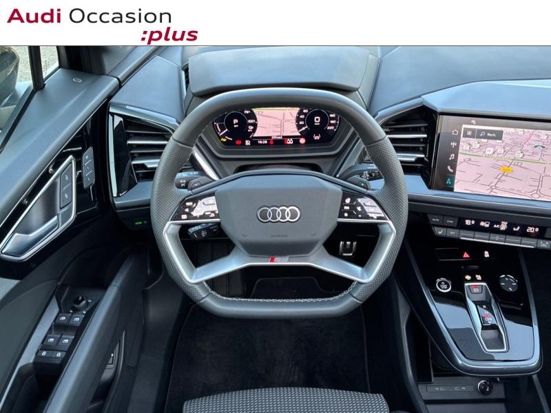 Voitures occasions Audi Q4 e-tron Base Clermont-Ferrand