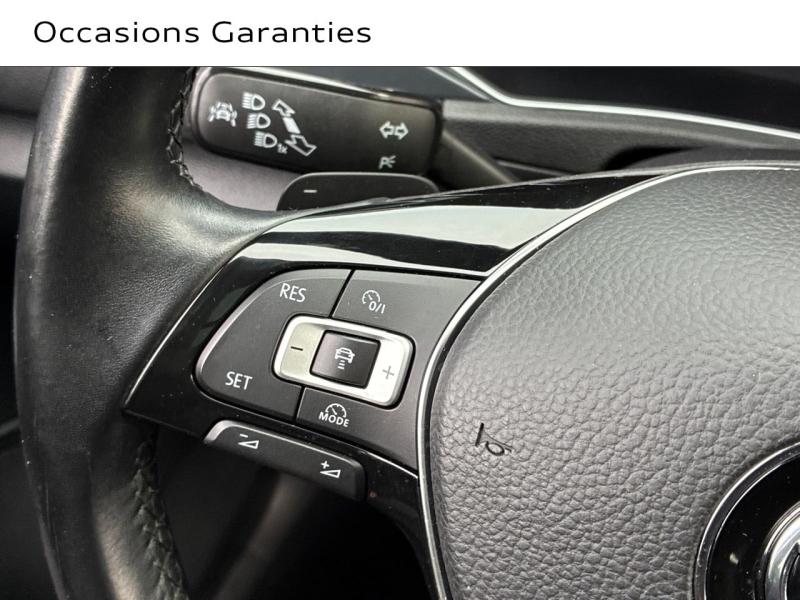 Voitures occasions VOLKSWAGEN T-ROC Carat Exclusive Clermont-Ferrand