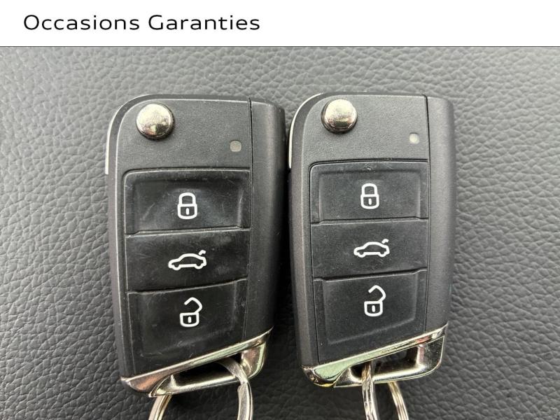 Voitures occasions VOLKSWAGEN T-ROC Carat Exclusive Clermont-Ferrand
