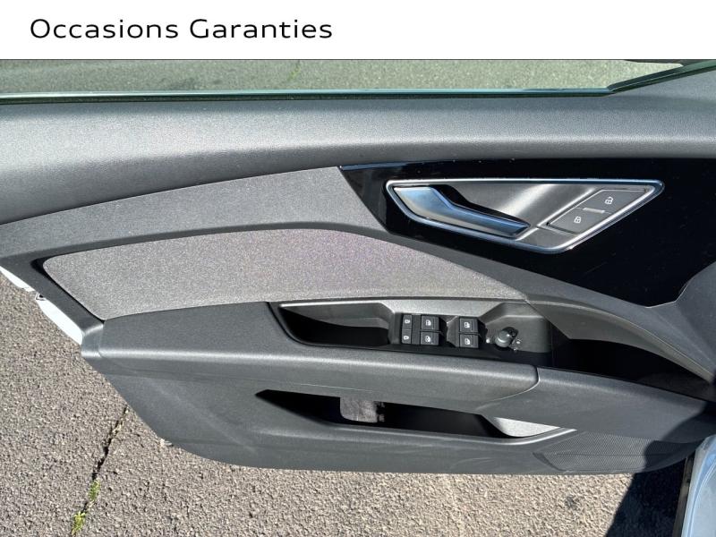 Voitures occasions Audi Q4 e-tron Base Clermont-Ferrand