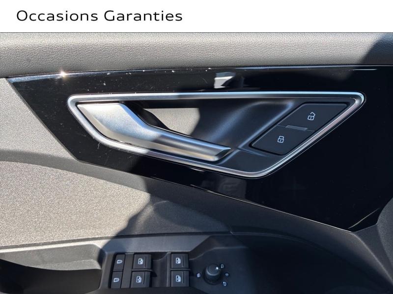 Voitures occasions Audi Q4 e-tron Base Clermont-Ferrand