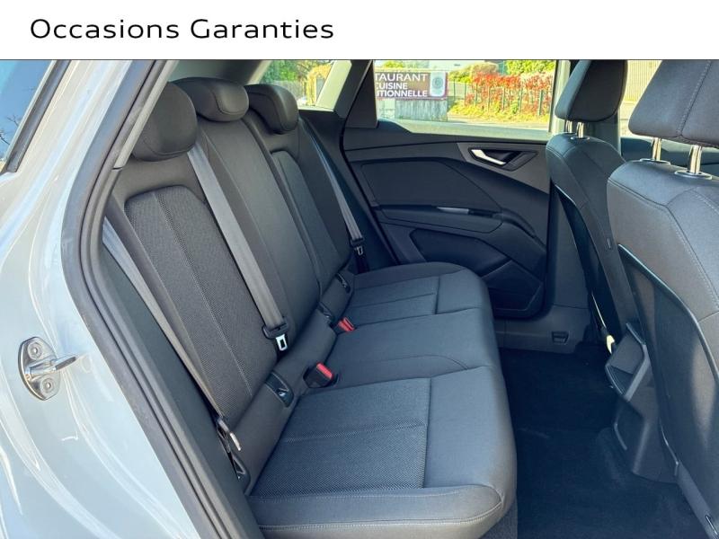 Voitures occasions Audi Q4 e-tron Base Clermont-Ferrand