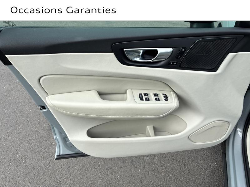 Voitures occasions VOLVO XC60 Ultra Style Dark Clermont-Ferrand