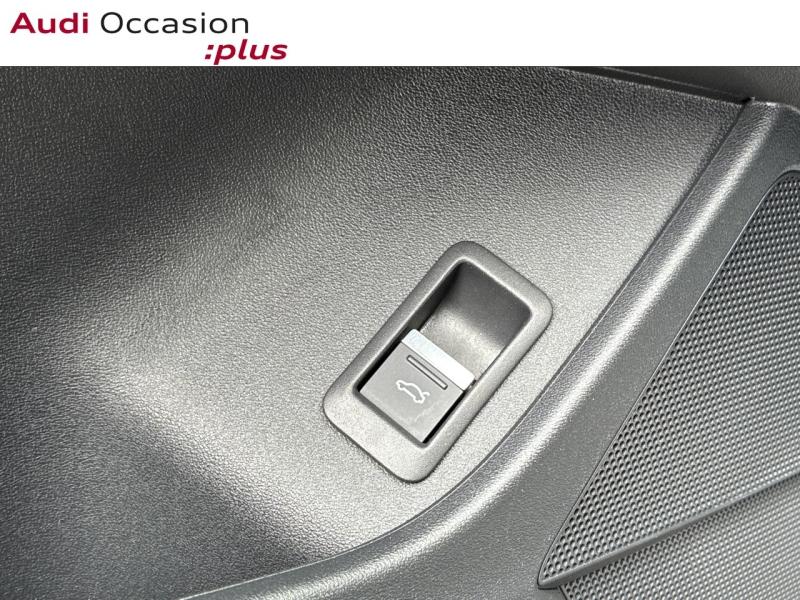 Voitures occasions Audi Q4 Sportback e-tron Base Clermont-Ferrand
