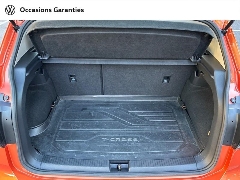Voitures occasions VOLKSWAGEN T-CROSS R-Line Tech Clermont-Ferrand
