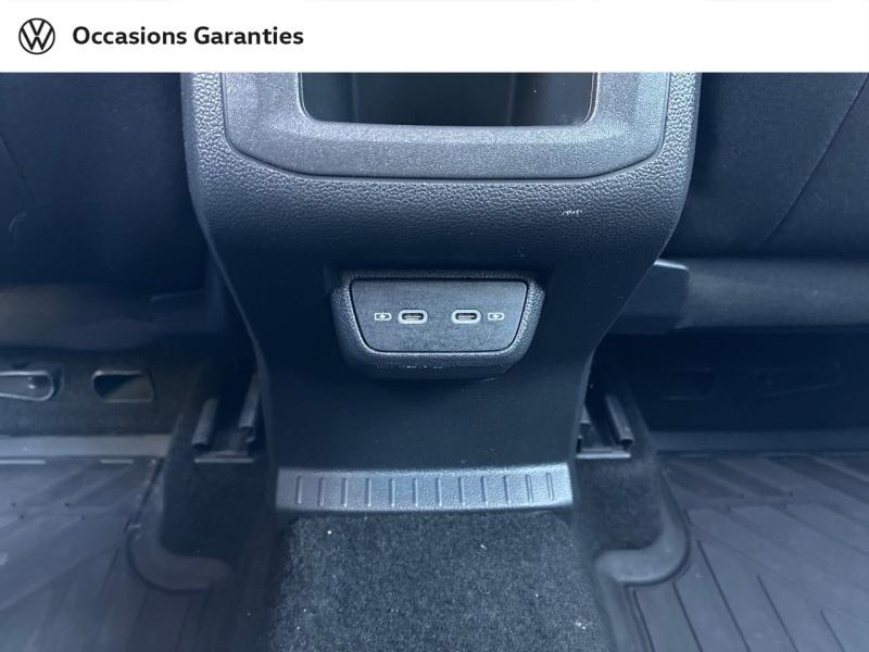 Voitures occasions VOLKSWAGEN T-CROSS R-Line Tech Clermont-Ferrand