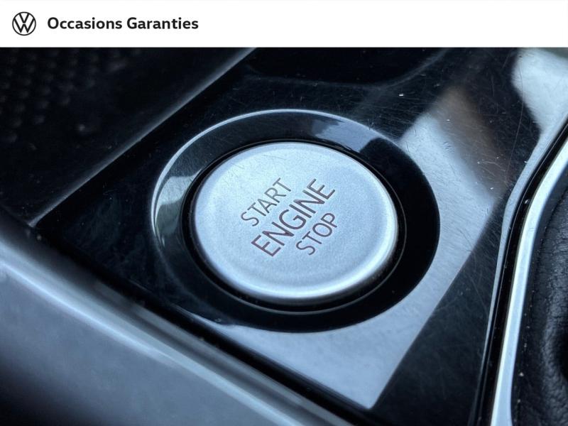 Voitures occasions VOLKSWAGEN T-CROSS R-Line Tech Clermont-Ferrand