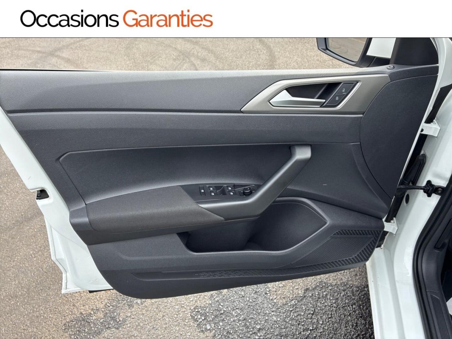 Voitures occasions VOLKSWAGEN POLO Lounge Business Clermont-Ferrand