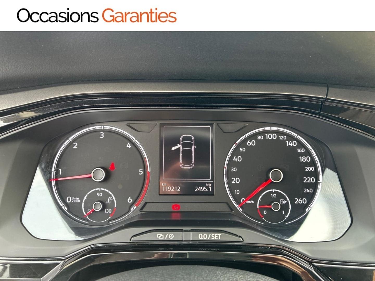 Voitures occasions VOLKSWAGEN POLO Lounge Business Clermont-Ferrand