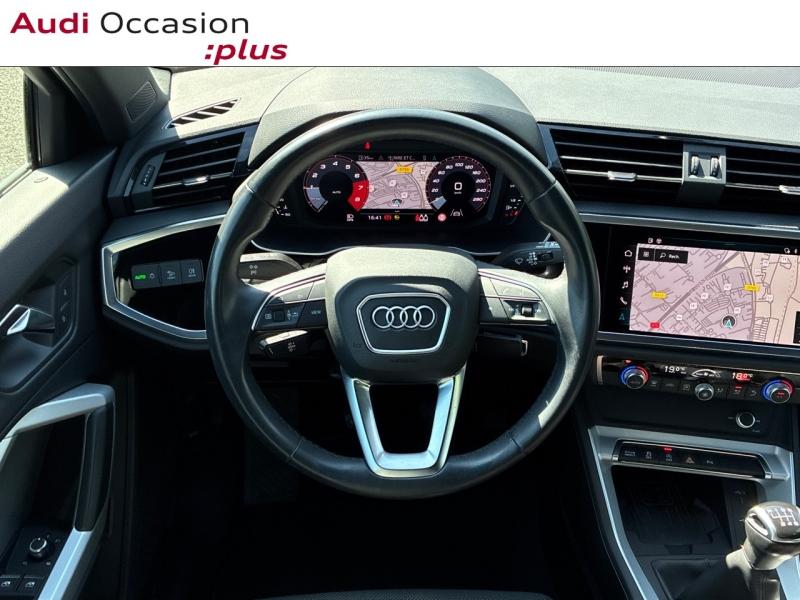 Voitures occasions Audi Q3 Design Clermont-Ferrand