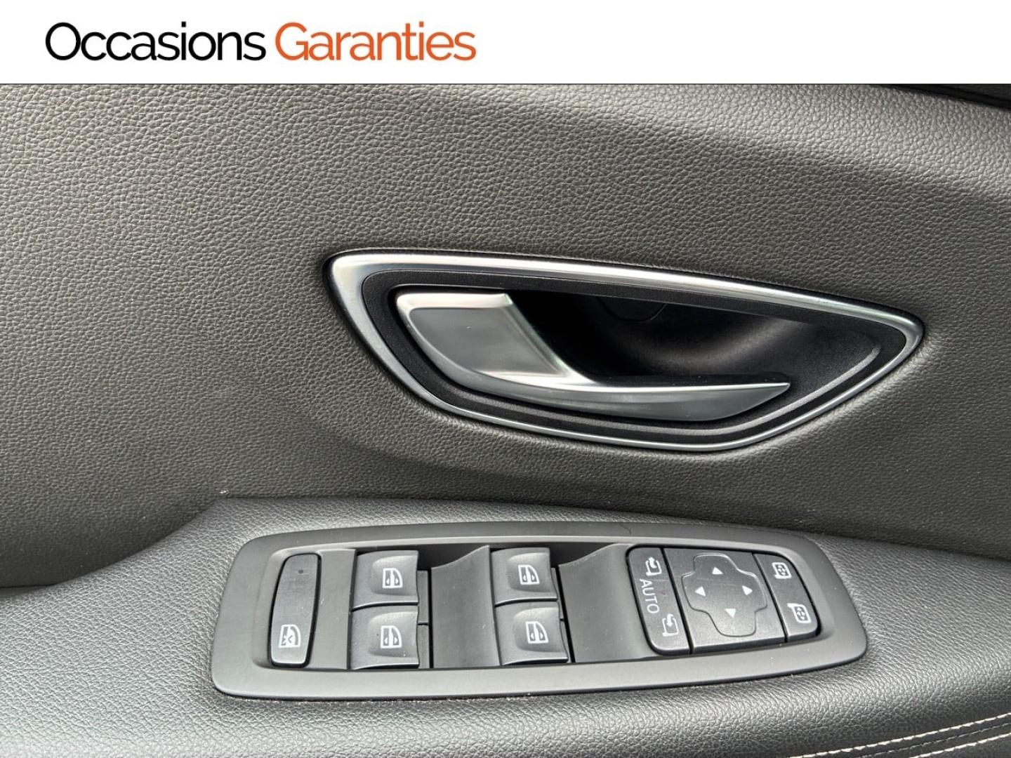 Voitures occasions RENAULT SCENIC Bose Clermont-Ferrand