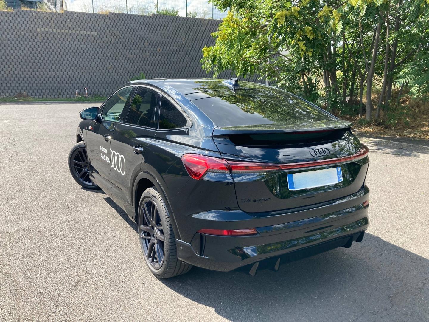 Voitures occasions Audi Q4 Sportback e-tron Base Clermont-Ferrand