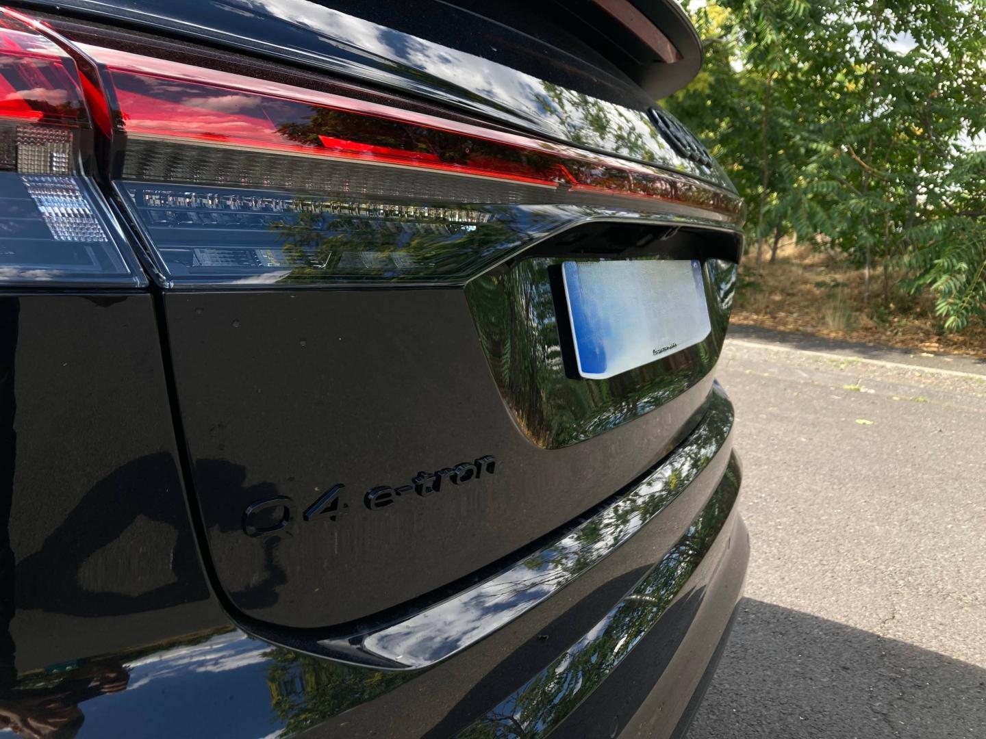 Voitures occasions Audi Q4 Sportback e-tron Base Clermont-Ferrand