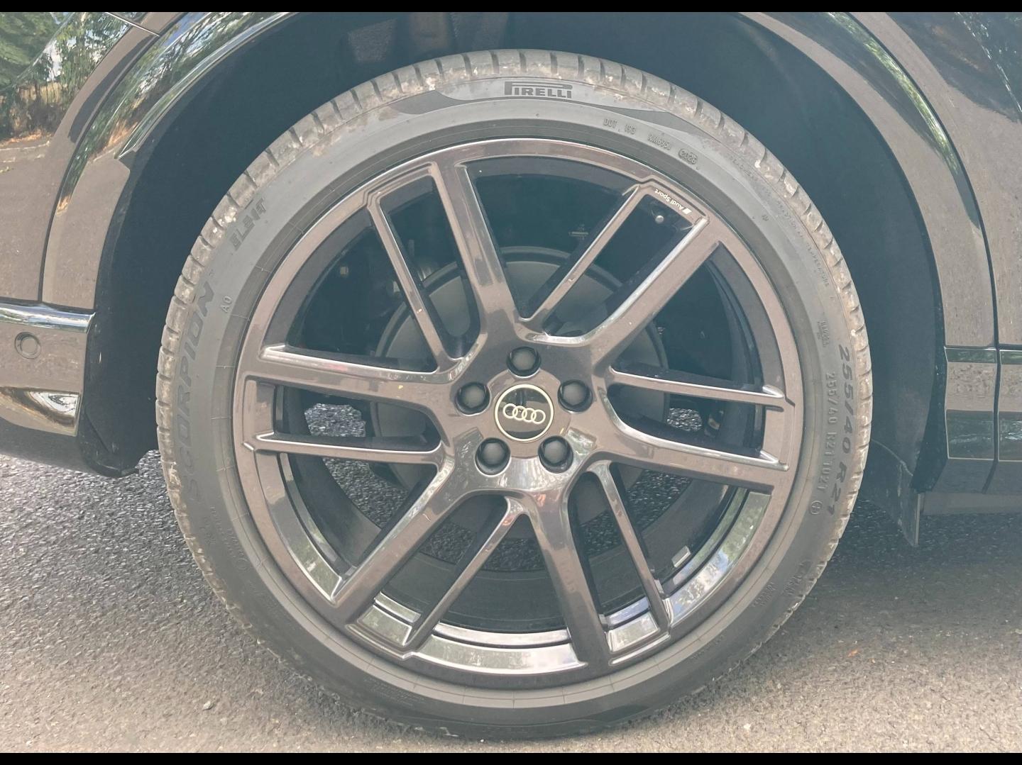 Voitures occasions Audi Q4 Sportback e-tron Base Clermont-Ferrand