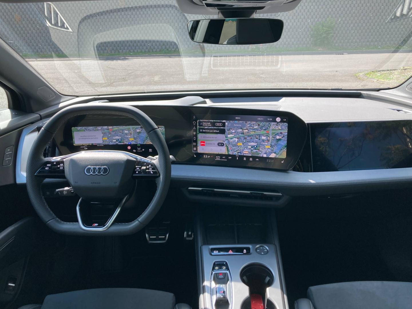 Voitures occasions Audi Q4 Sportback e-tron Base Clermont-Ferrand
