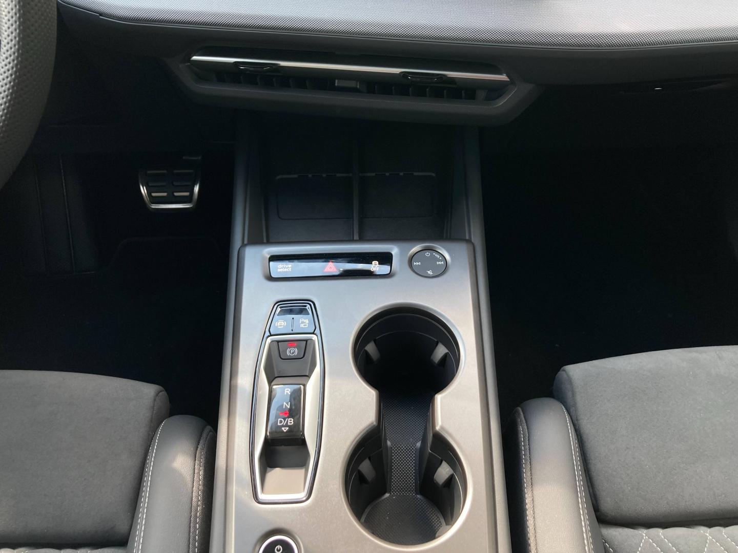 Voitures occasions Audi Q4 Sportback e-tron Base Clermont-Ferrand