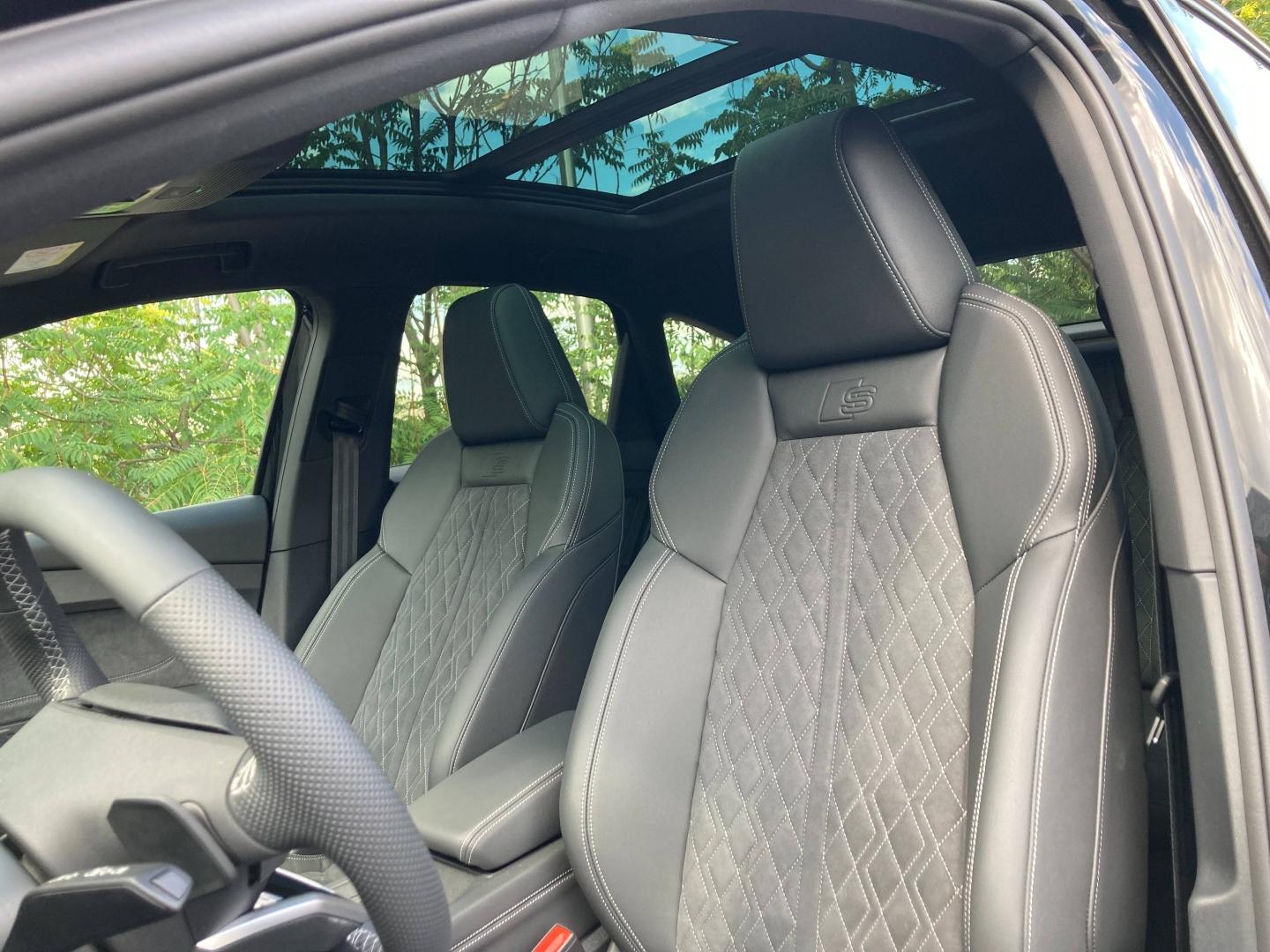 Voitures occasions Audi Q4 Sportback e-tron Base Clermont-Ferrand