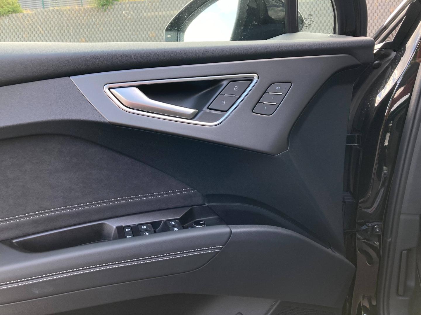 Voitures occasions Audi Q4 Sportback e-tron Base Clermont-Ferrand