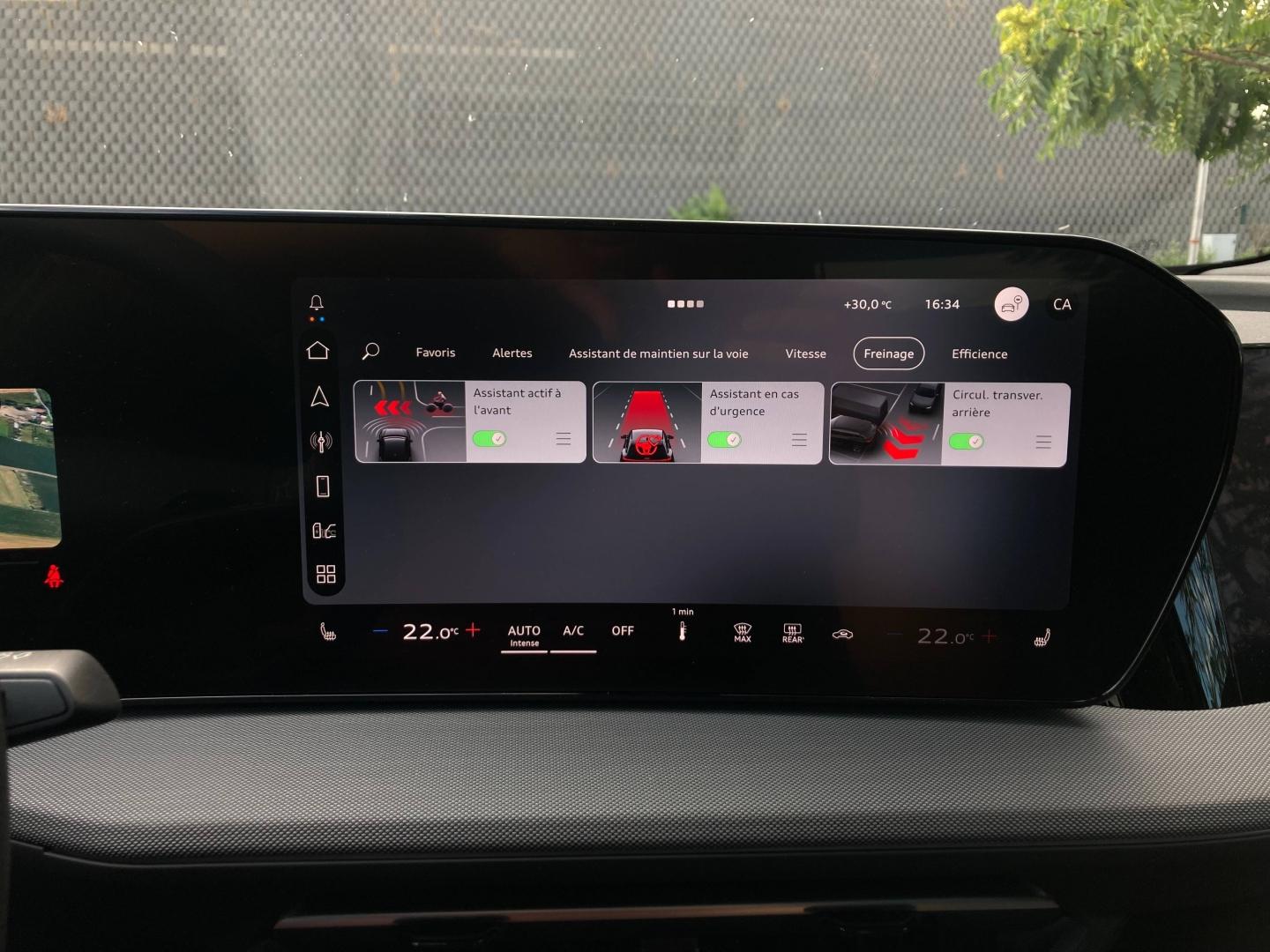 Voitures occasions Audi Q4 Sportback e-tron Base Clermont-Ferrand