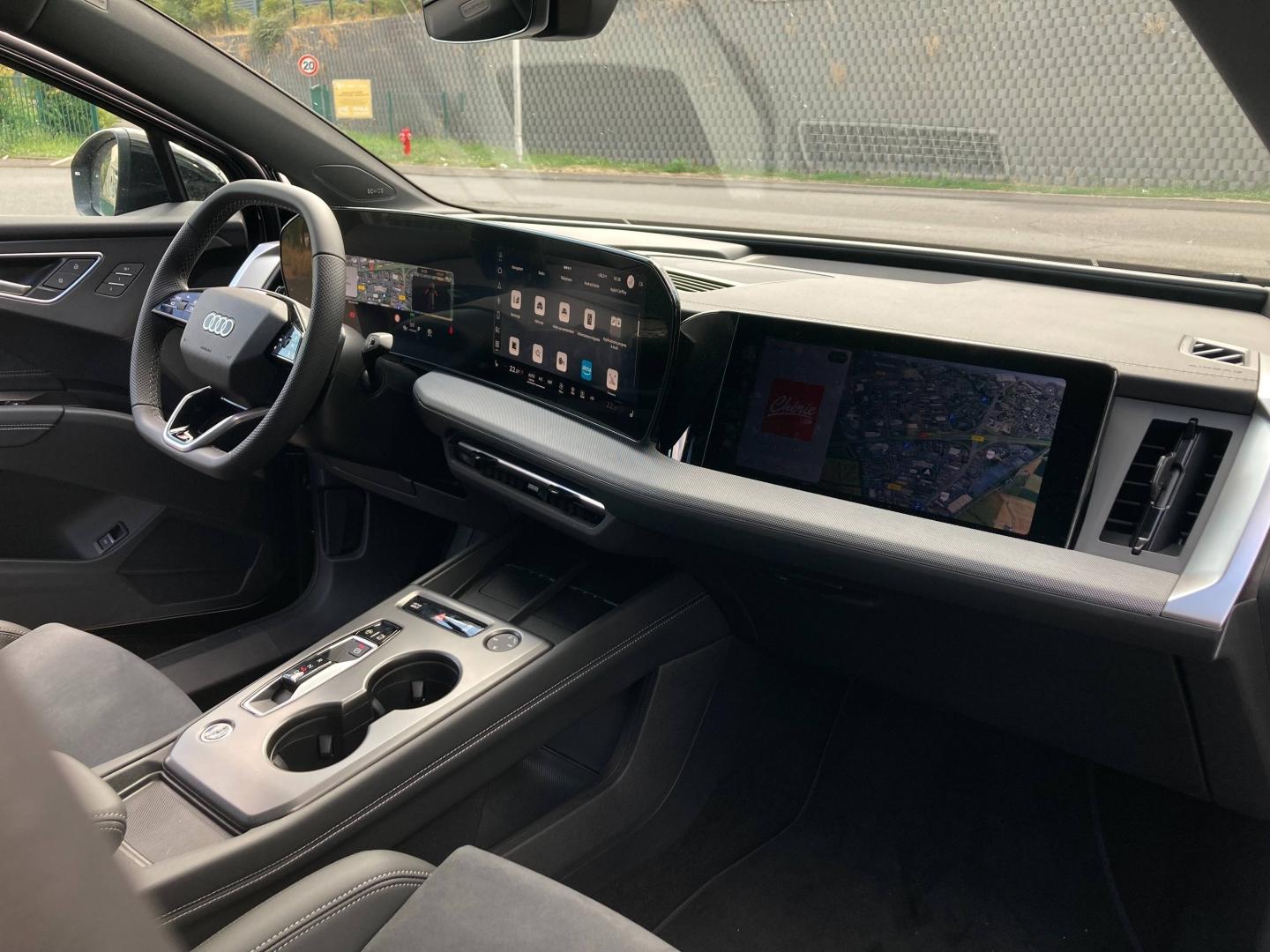 Voitures occasions Audi Q4 Sportback e-tron Base Clermont-Ferrand