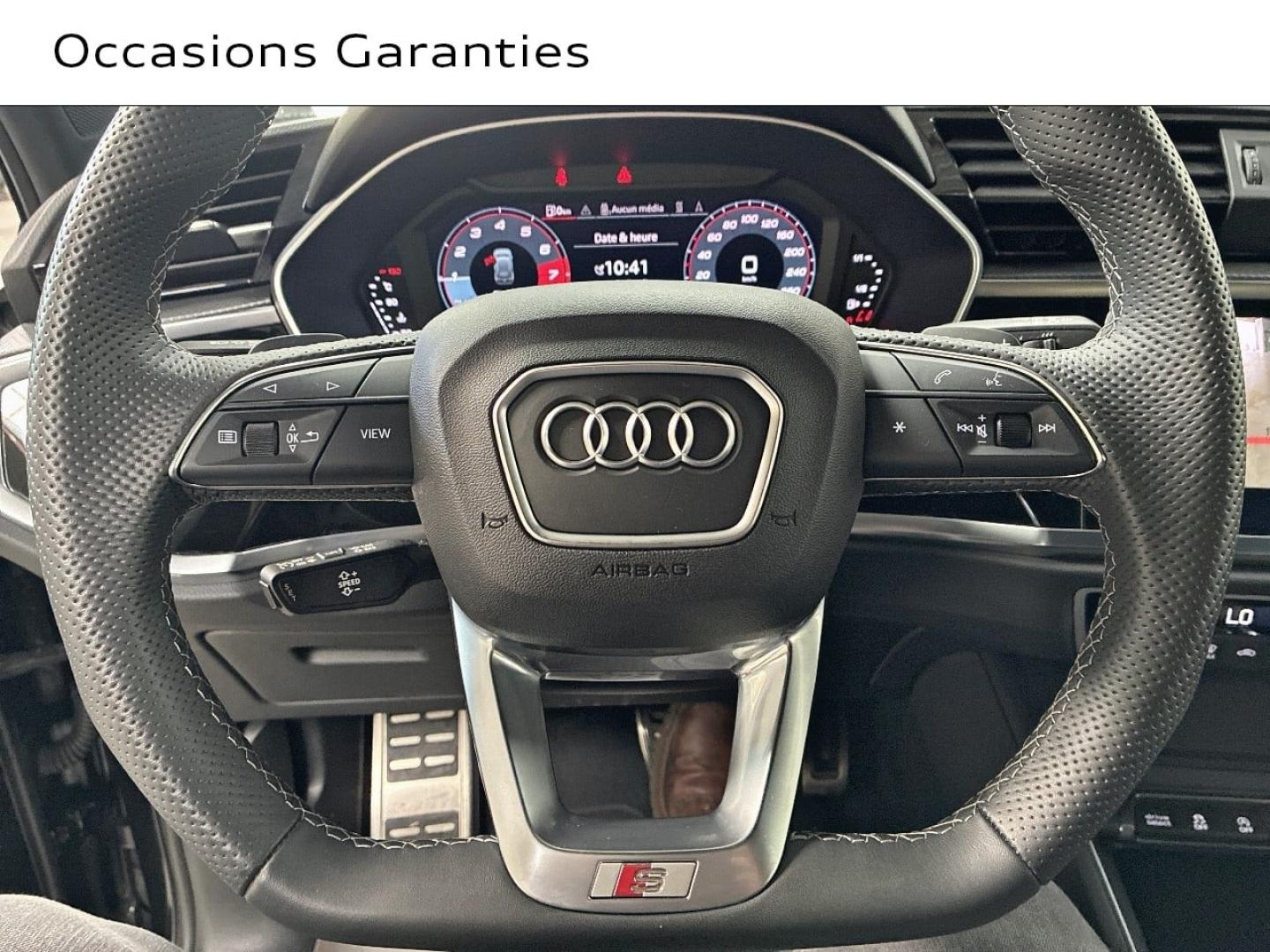Voitures occasions Audi Q3 Black Edition Clermont-Ferrand