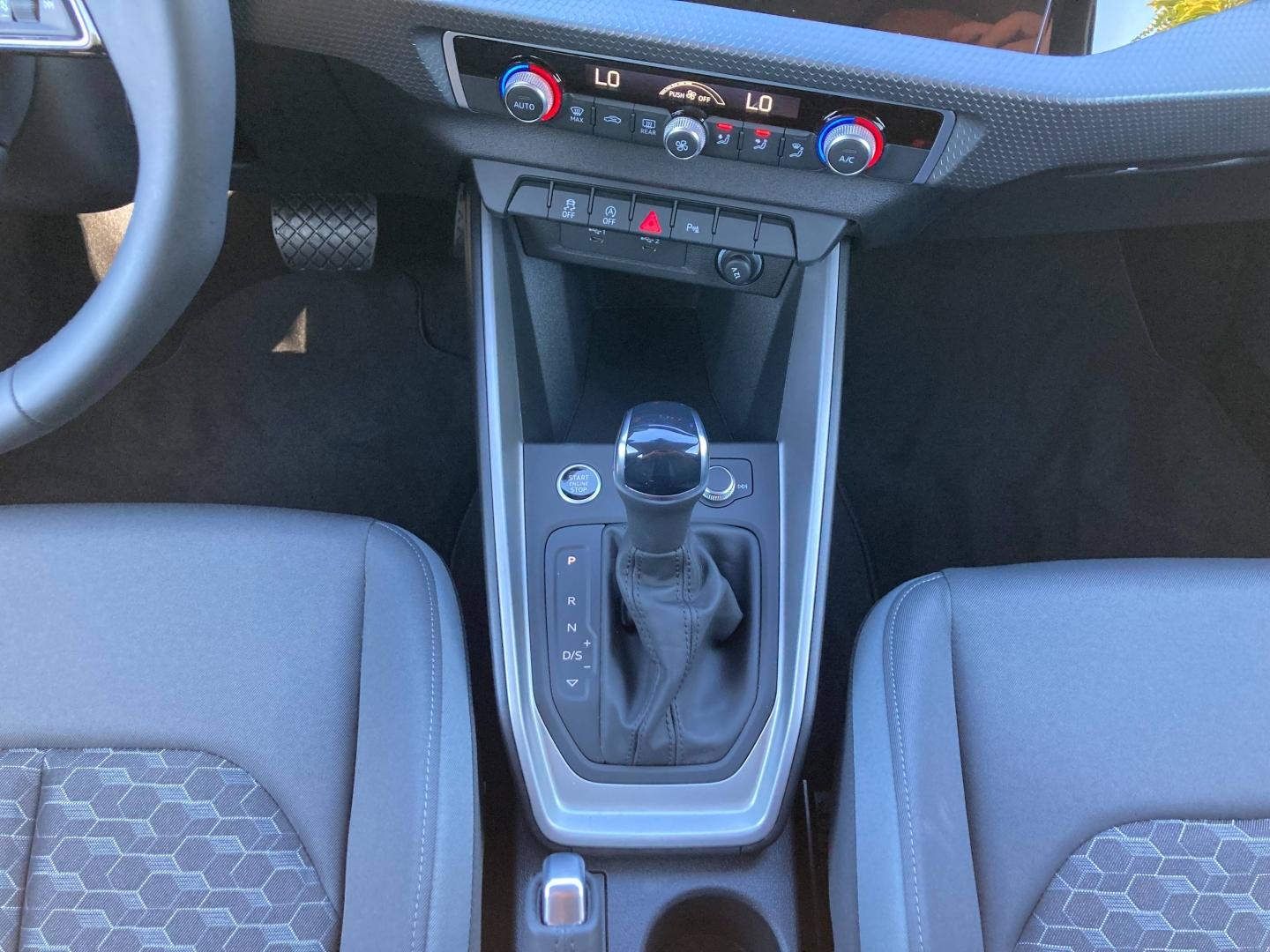 Voitures occasions Audi A1 Sportback Design Clermont-Ferrand