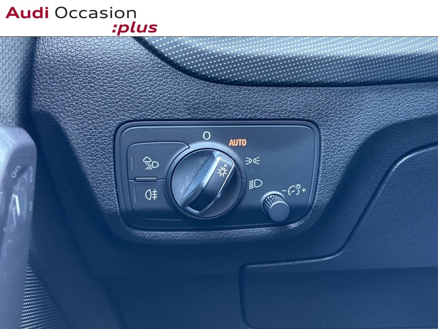 Voitures occasions Audi Q2 S line Plus Clermont-Ferrand