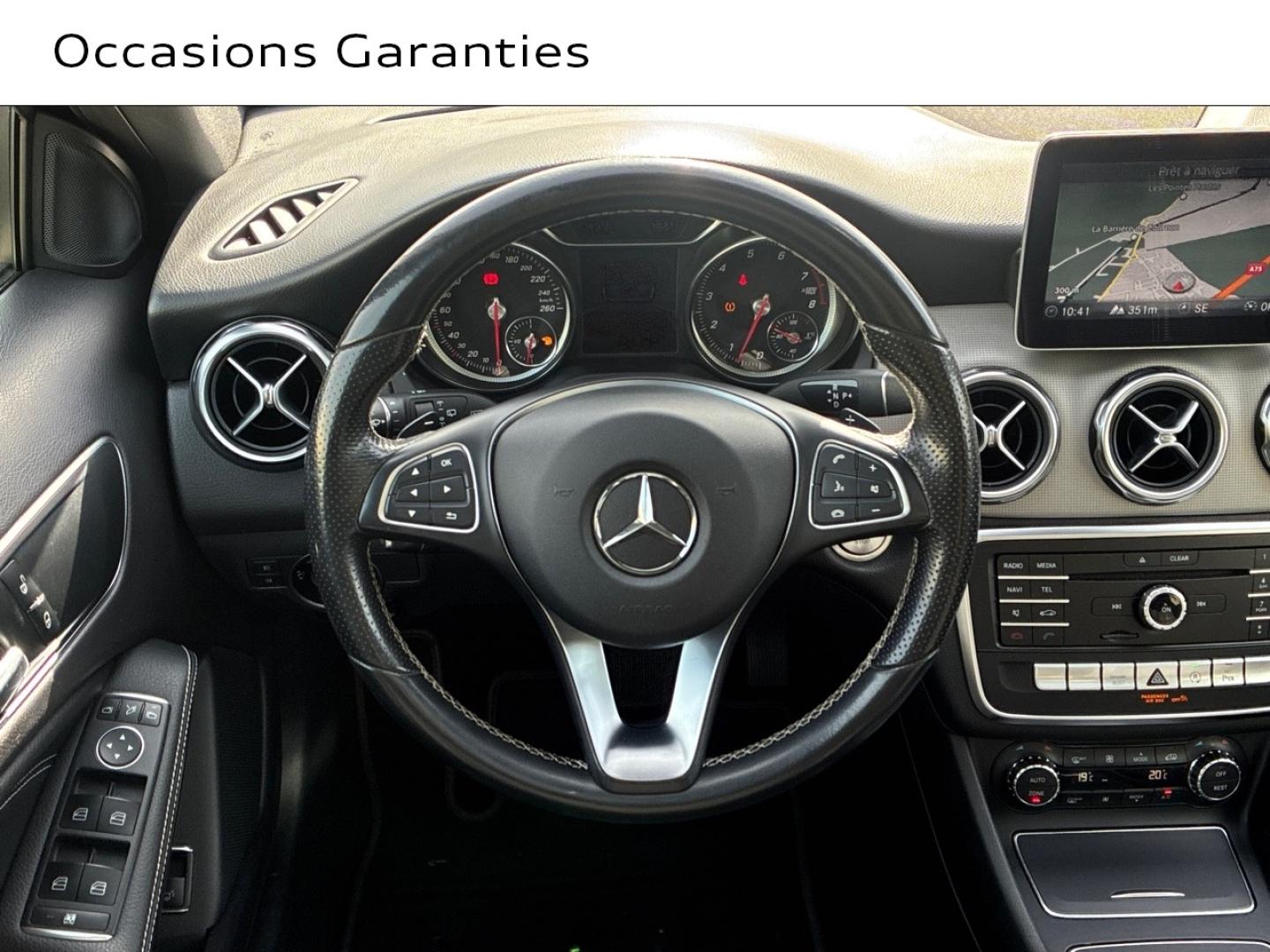 Voitures occasions MERCEDES-BENZ GLA Fascination Clermont-Ferrand