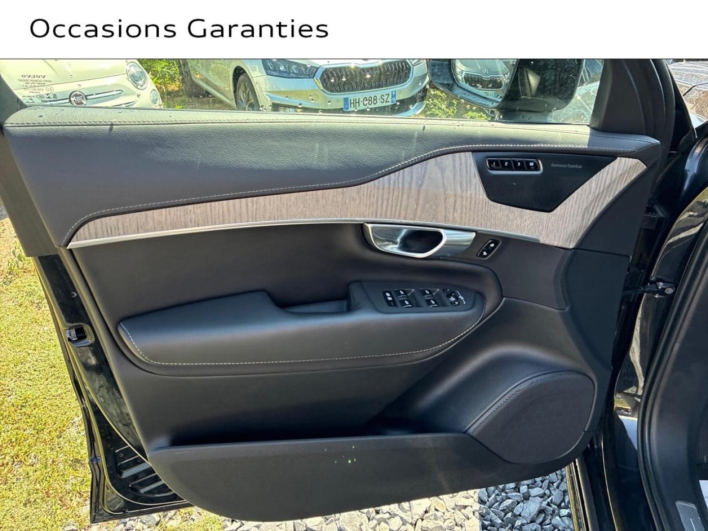 Voitures occasions VOLVO XC90 Ultimate Style Dark Clermont-Ferrand