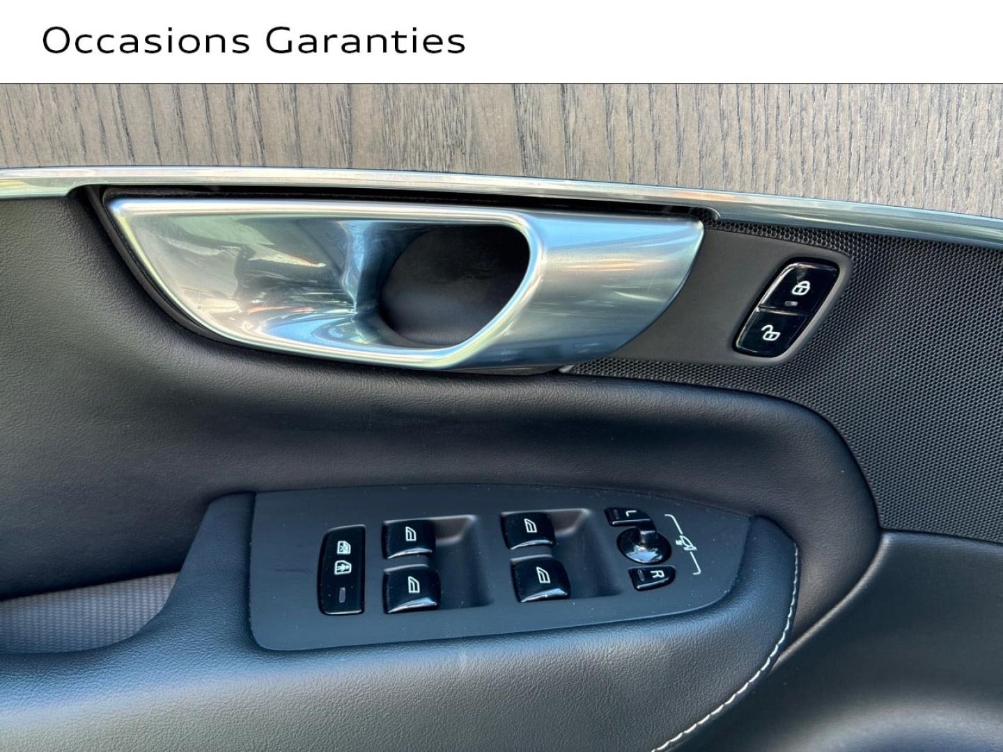 Voitures occasions VOLVO XC90 Ultimate Style Dark Clermont-Ferrand