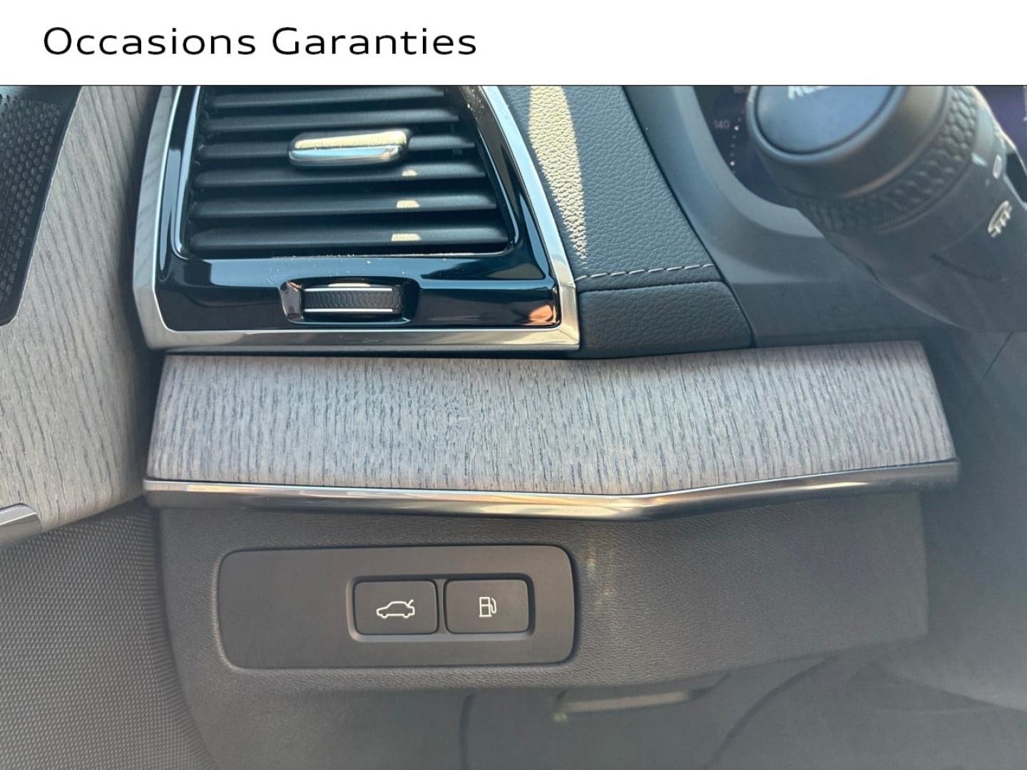 Voitures occasions VOLVO XC90 Ultimate Style Dark Clermont-Ferrand