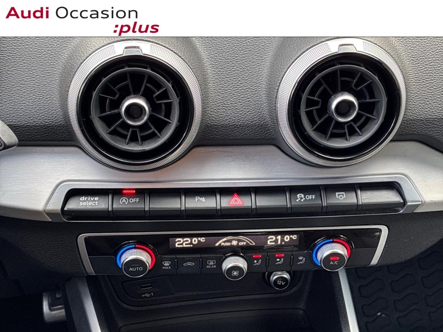 Voitures occasions Audi Q2 S line Plus Clermont-Ferrand