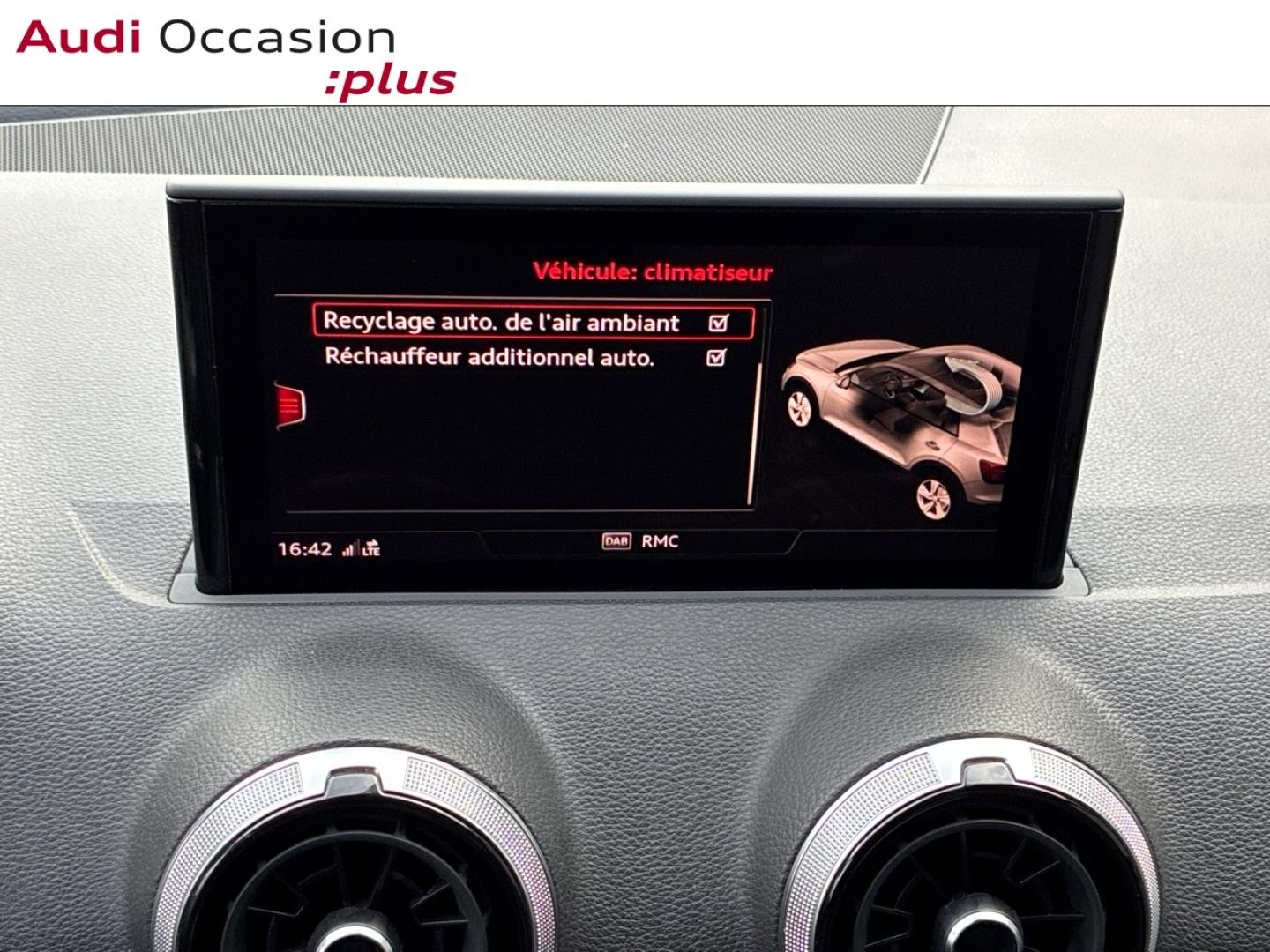 Voitures occasions Audi Q2 S line Plus Clermont-Ferrand