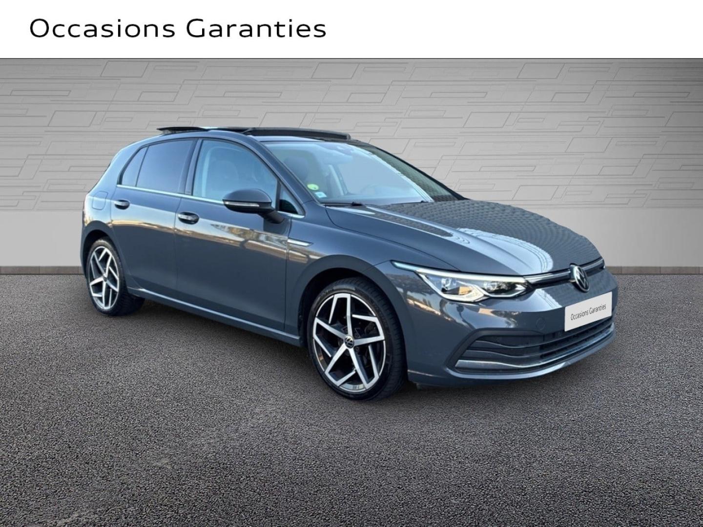 Voitures occasions VOLKSWAGEN GOLF Style 1st Clermont-Ferrand