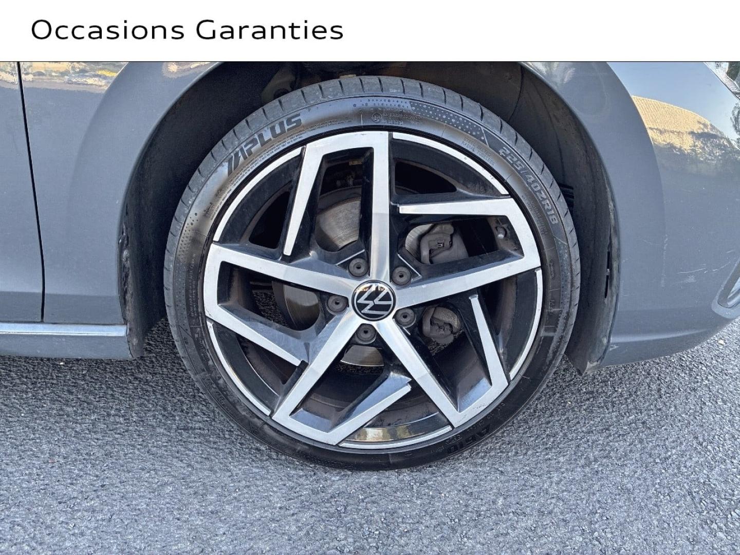 Voitures occasions VOLKSWAGEN GOLF Style 1st Clermont-Ferrand