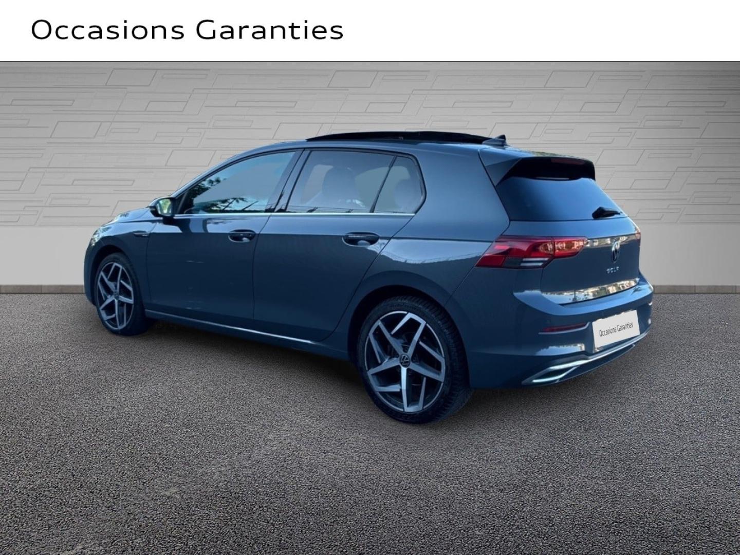 Voitures occasions VOLKSWAGEN GOLF Style 1st Clermont-Ferrand