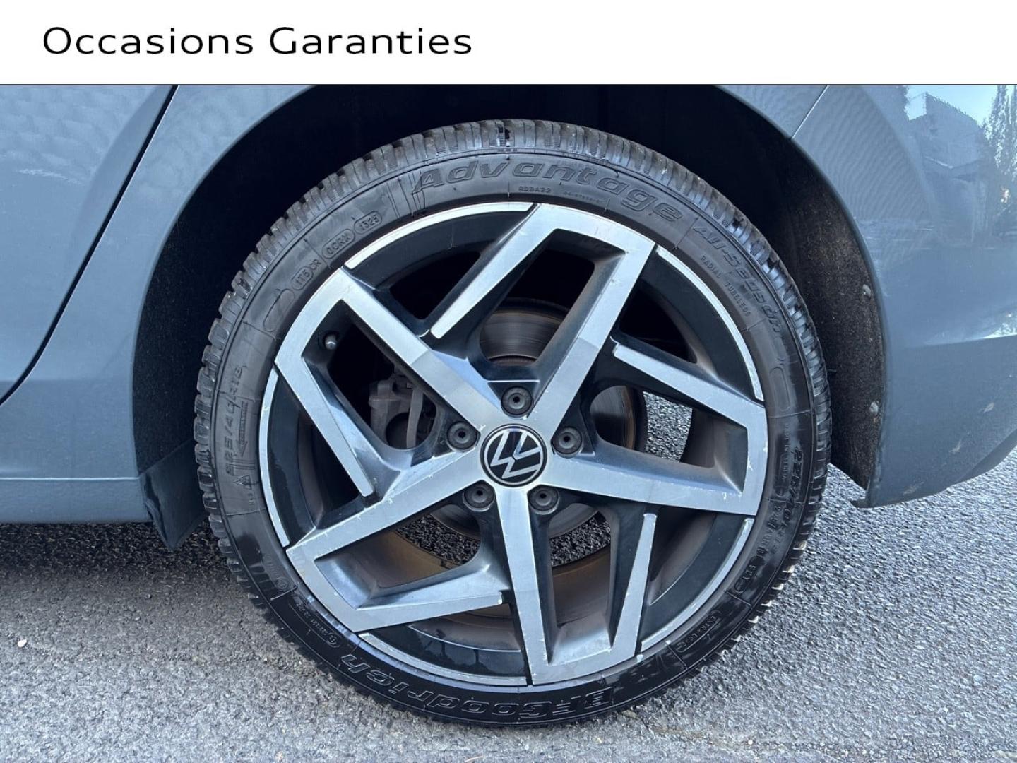 Voitures occasions VOLKSWAGEN GOLF Style 1st Clermont-Ferrand