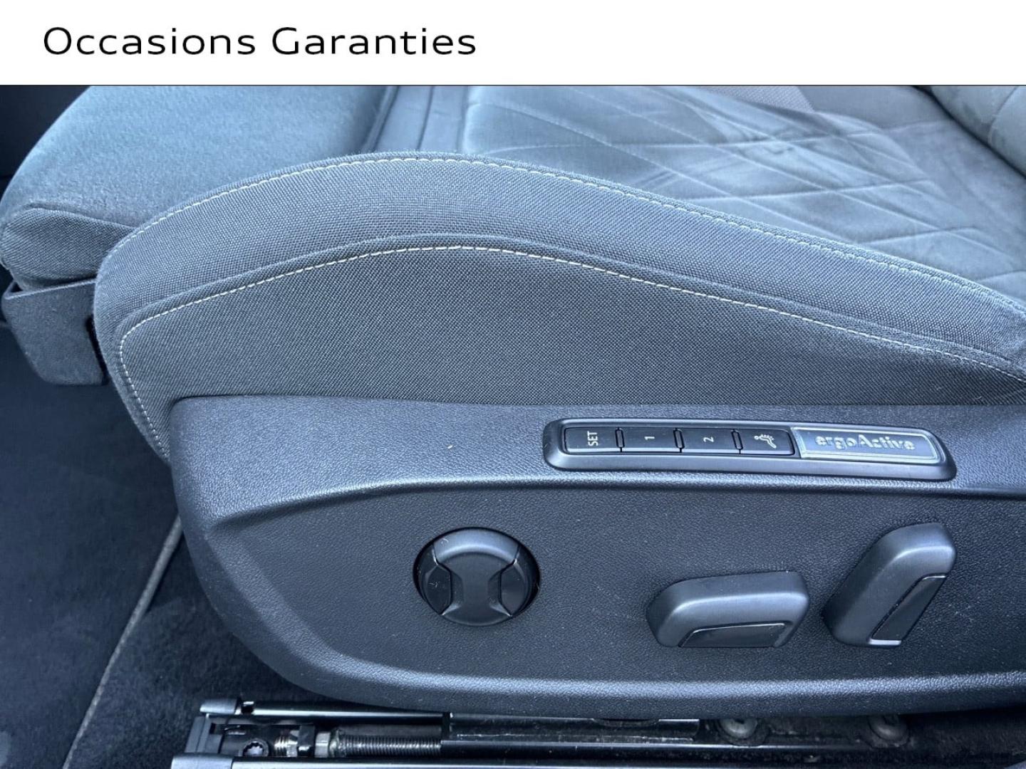 Voitures occasions VOLKSWAGEN GOLF Style 1st Clermont-Ferrand