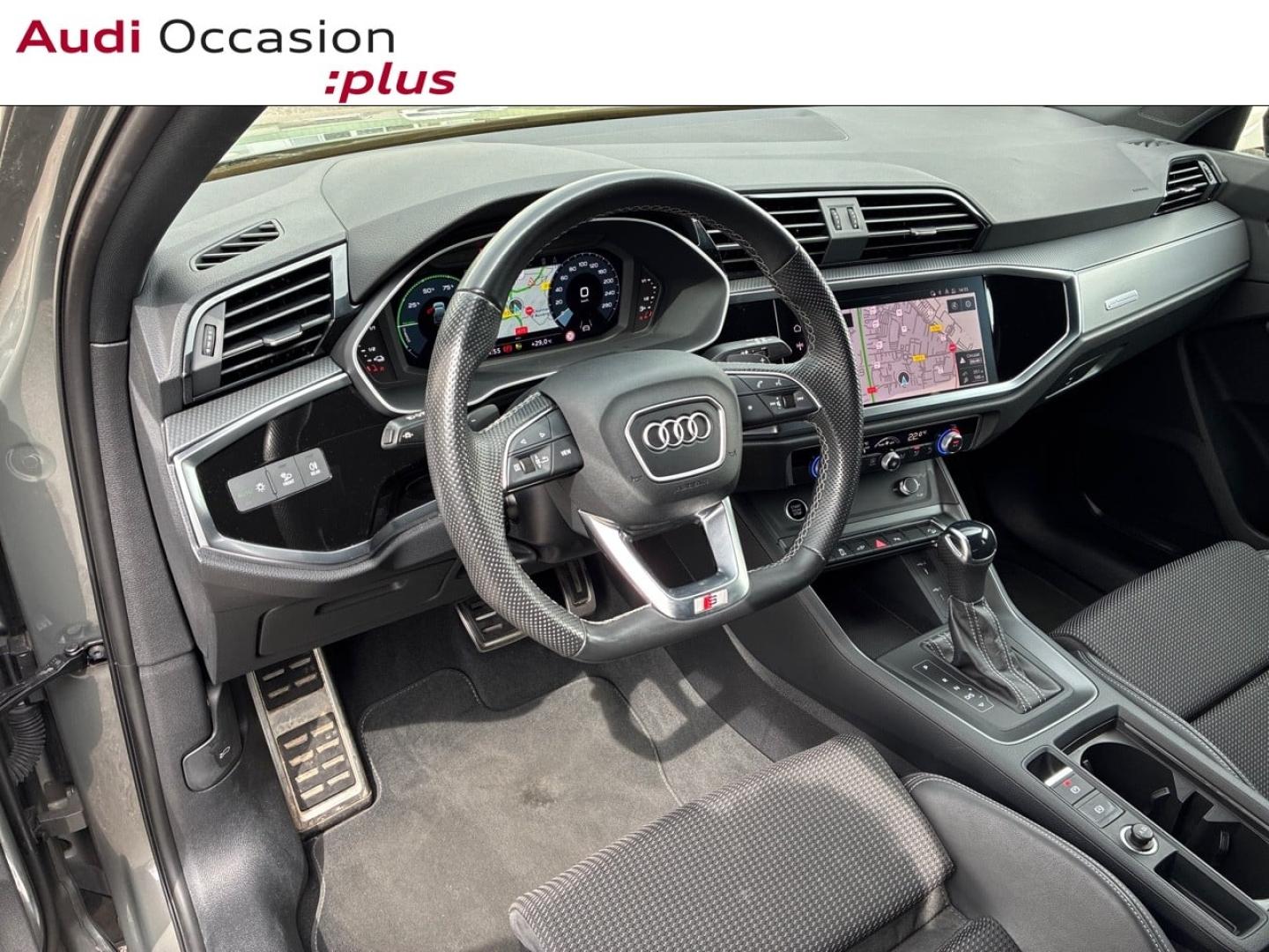 Voitures occasions Audi Q3 Sportback S line Clermont-Ferrand