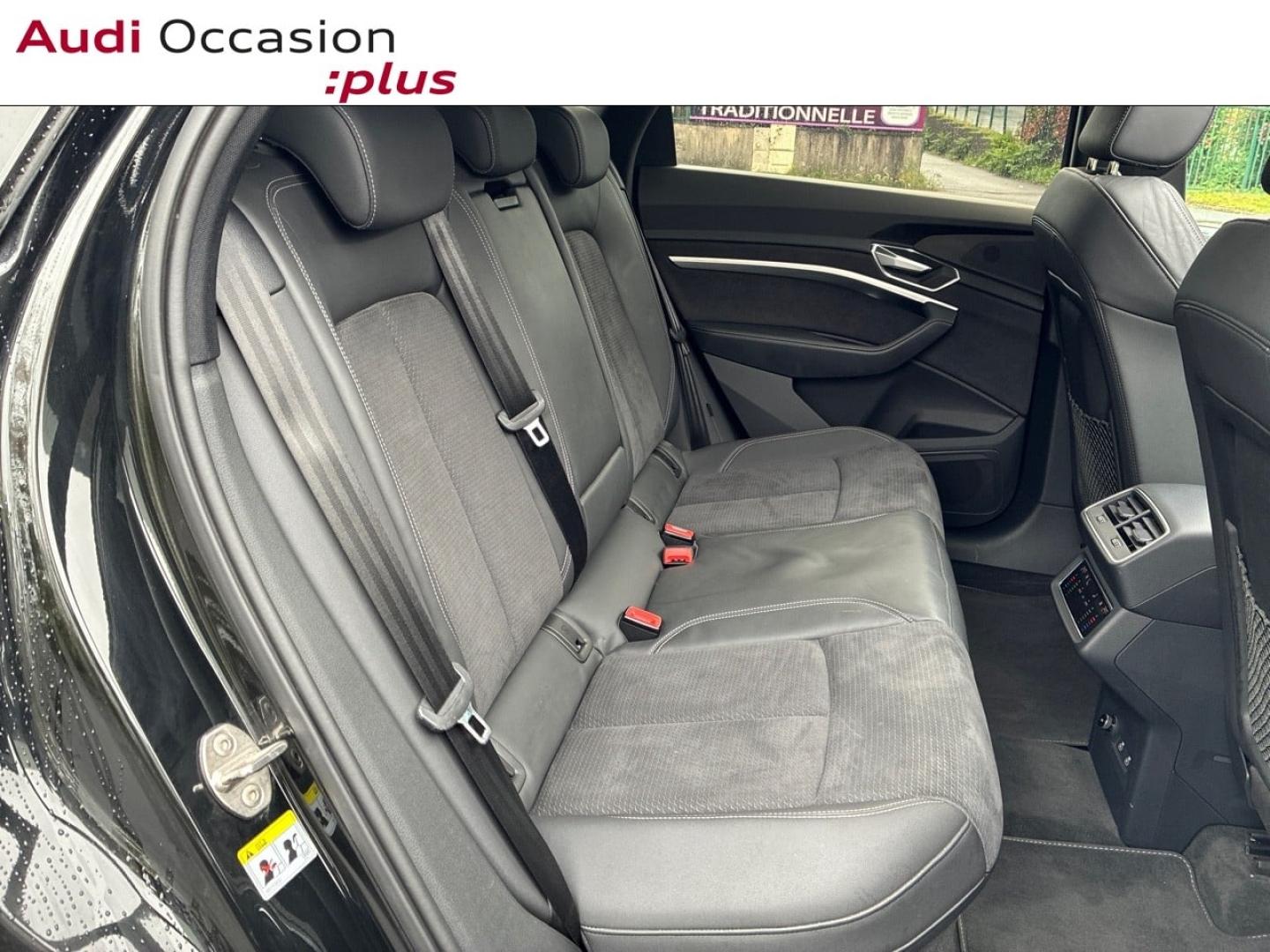 Voitures occasions Audi E-TRON S Line Clermont-Ferrand