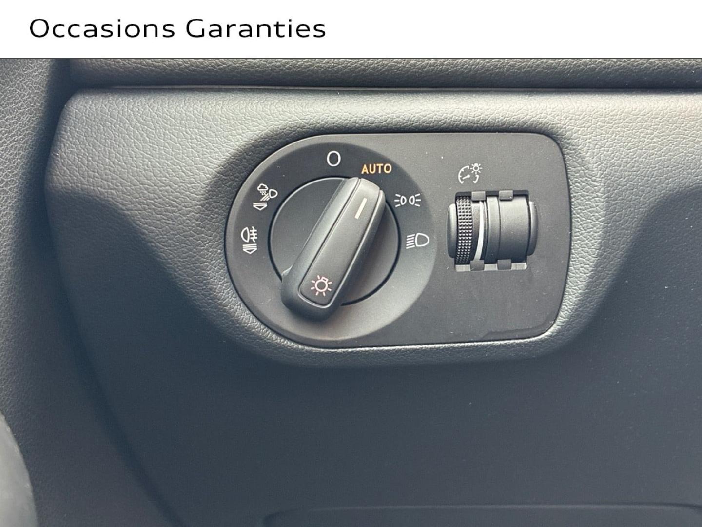 Voitures occasions Audi Q3 Base Clermont-Ferrand