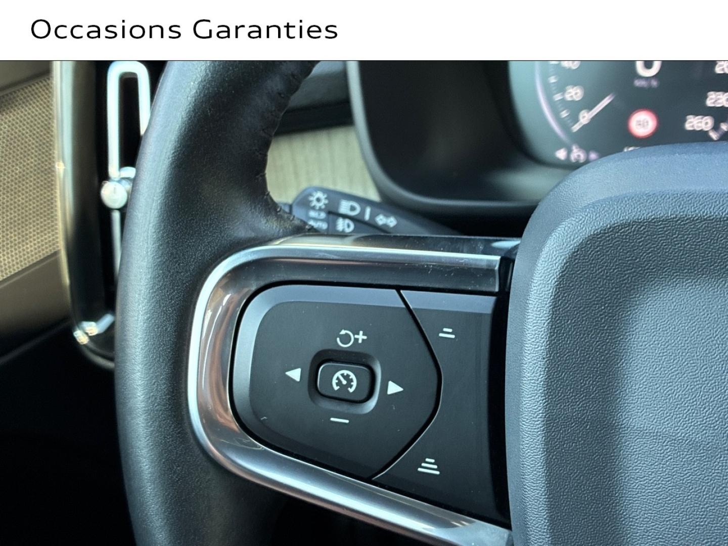 Voitures occasions VOLVO XC40 Inscription Clermont-Ferrand
